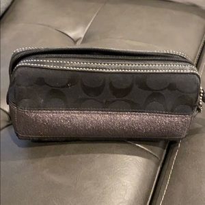 Coach make up bag great condition